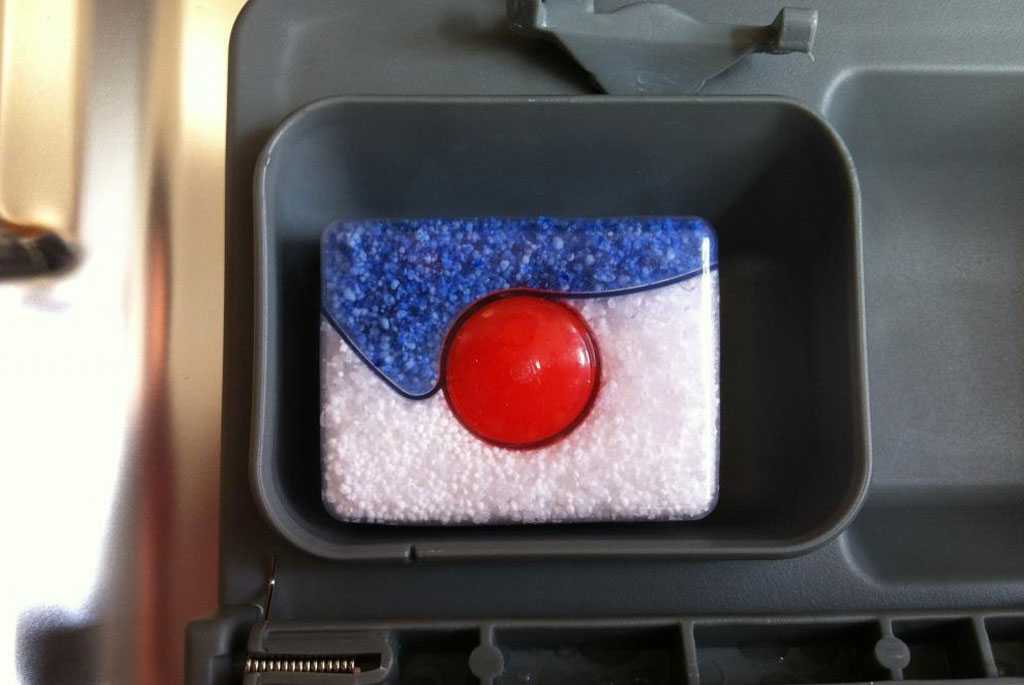 Не растворяется таблетка в посудомоечной машине Saturn